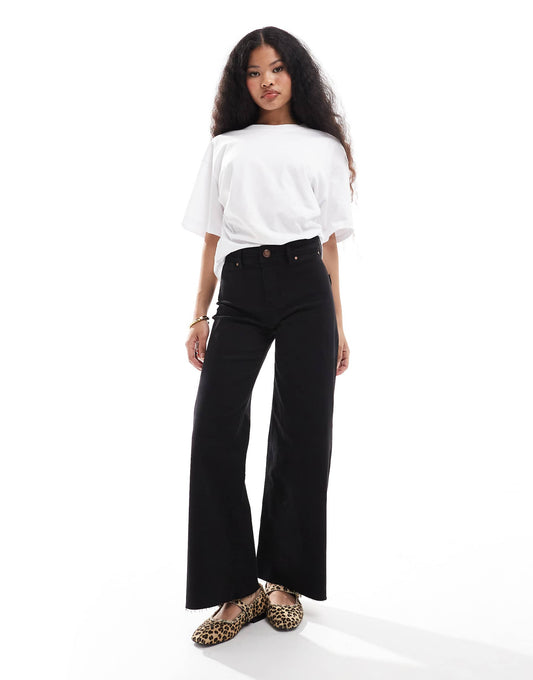 Petite Wide Leg Jeans