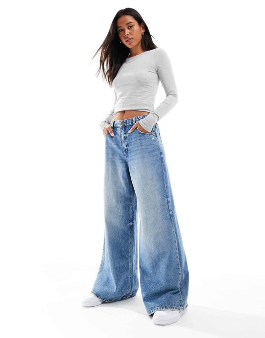 Wide Leg Jean