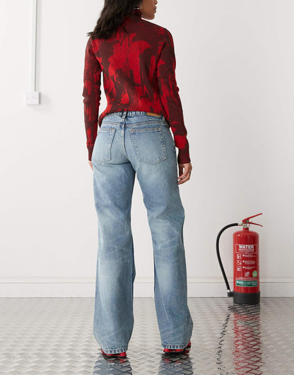 Imoo Low Waisted Wide Fit Jeans