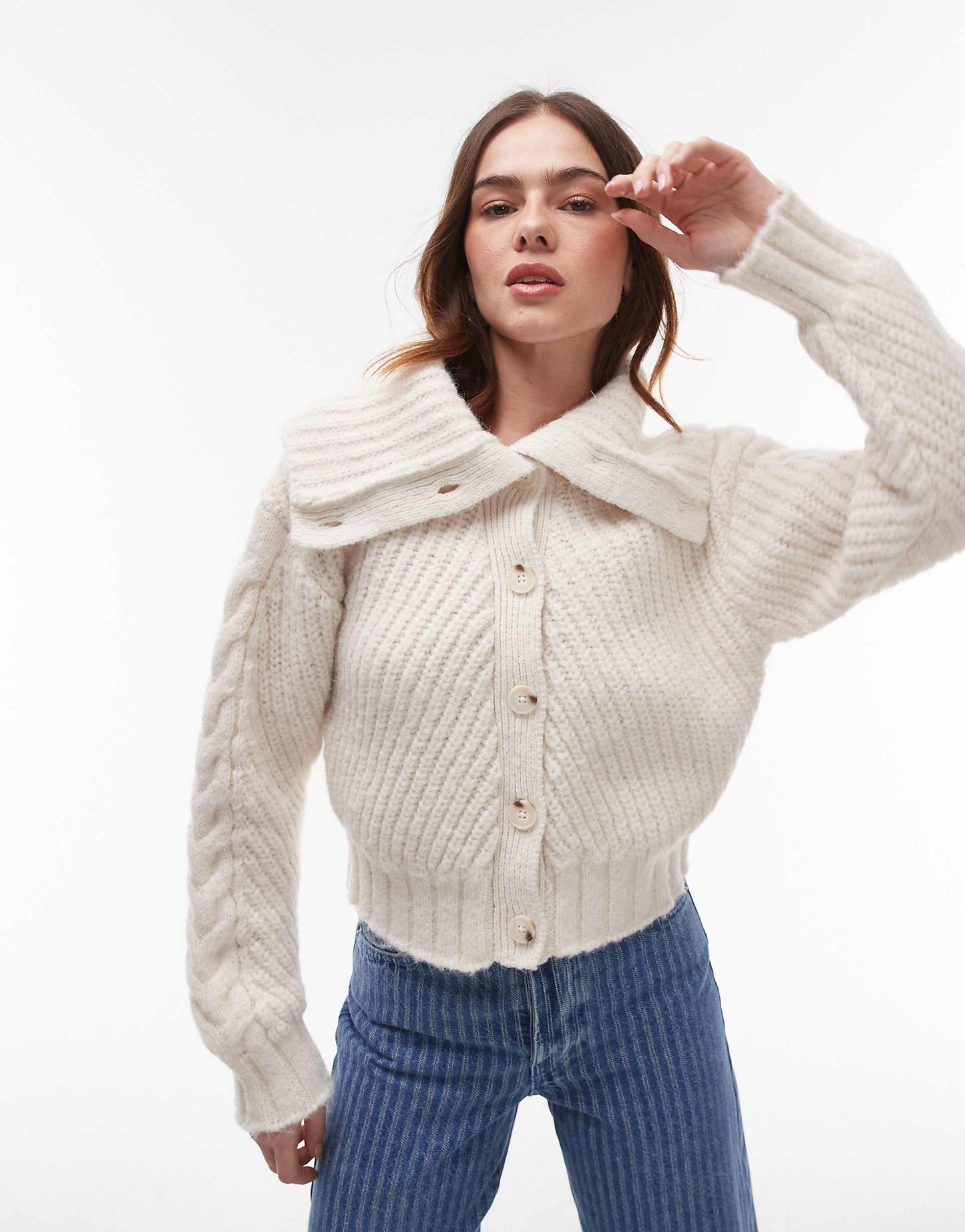 Knitted Chunky Cable Collar Cardi