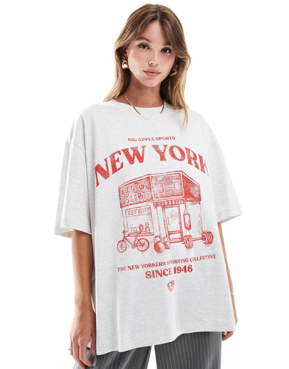 Boyfriend Fit T-Shirt With Red New York Sports Graphic