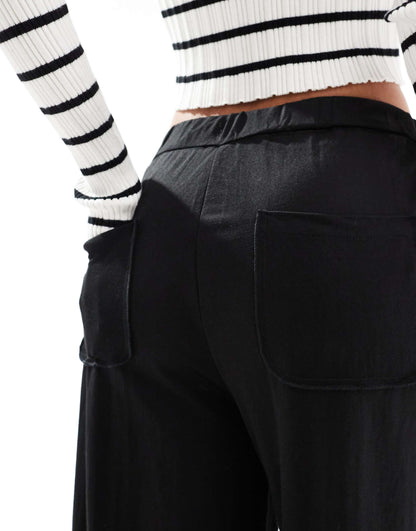 Pleat Front Wide Leg Trousers