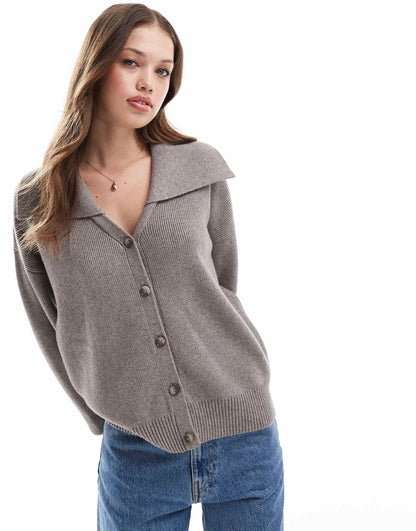 Collar Button Knit Cardigan