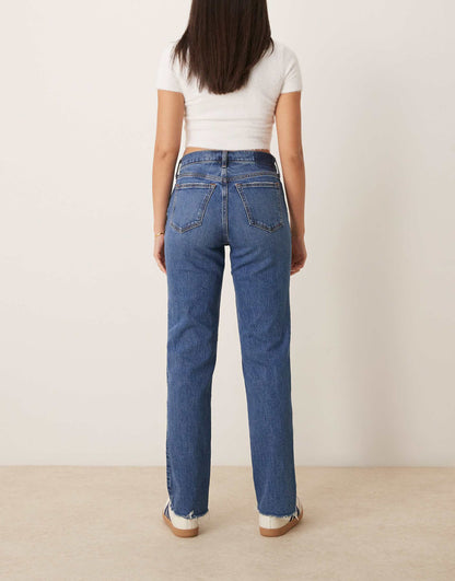 Curve Love Mid Rise Straight Leg Jeans