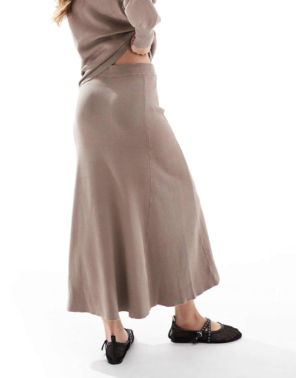 Knitted Maxi Skirt Co-Ord