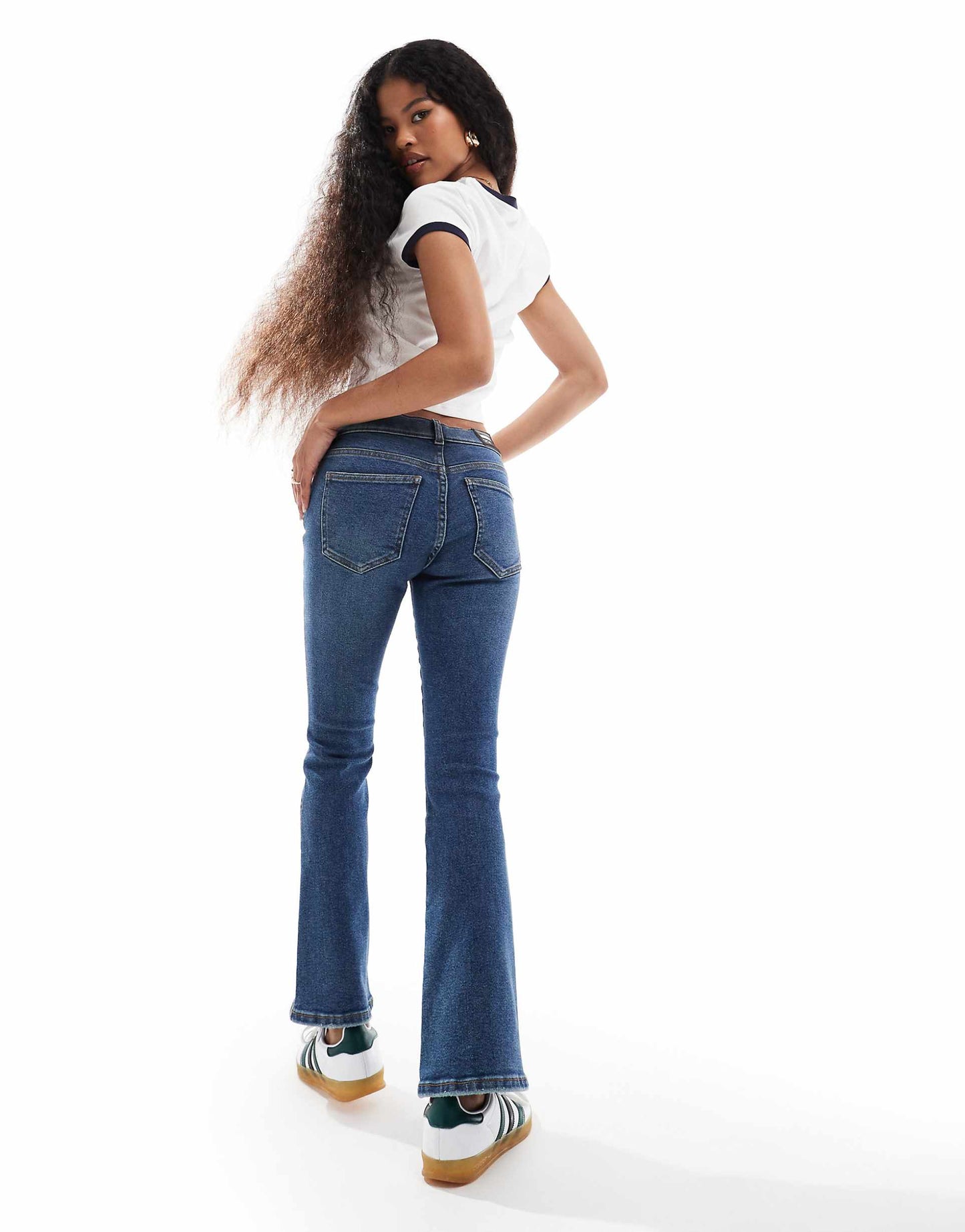 Petite Lexy Bootcut Mid Waist Slim Fit Bootcut Leg Jeans