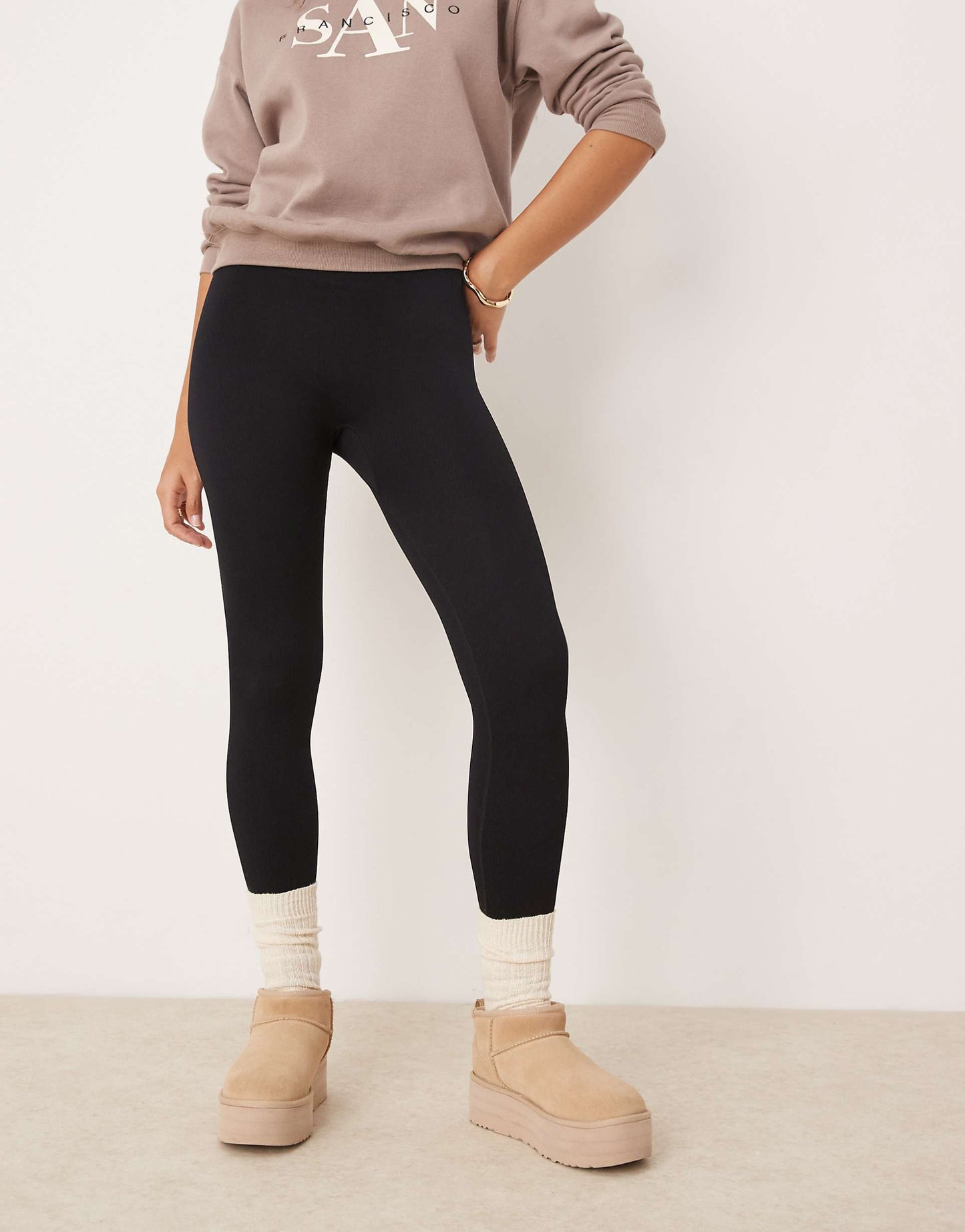 Seamless Ribbed Leggings