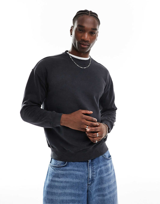 Round Neck Acid Wash Sweatshirt