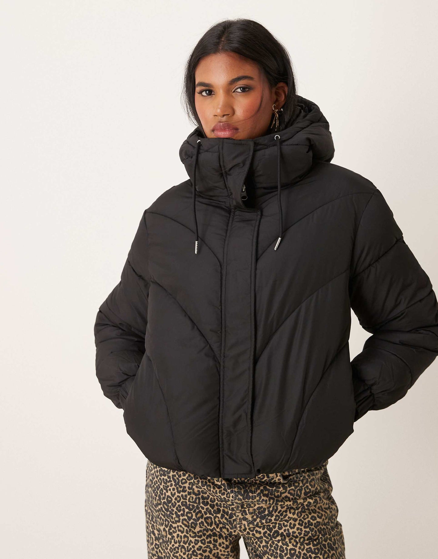 Short Padded Jacket With Hood