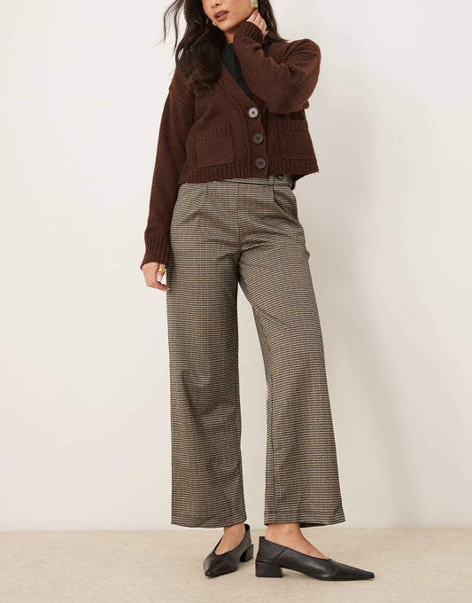 Button Detail Tailored Trousers