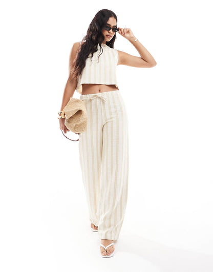 Co-Ord Wide Leg Low Rise Trousers