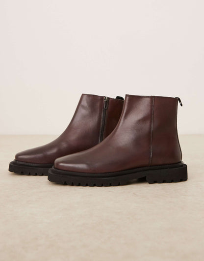 Chelsea Boots