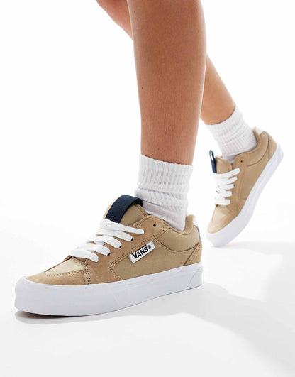 Chukka Push Trainers