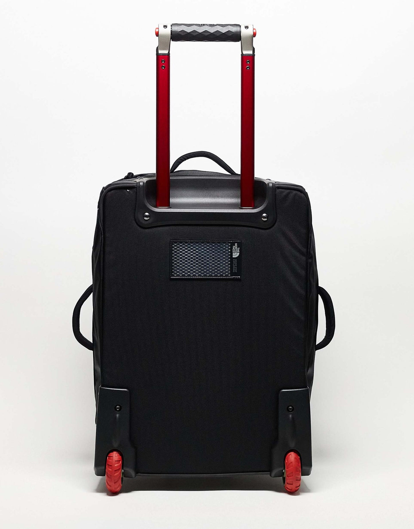 Base Camp Voyager 21 Roller Suitcase
