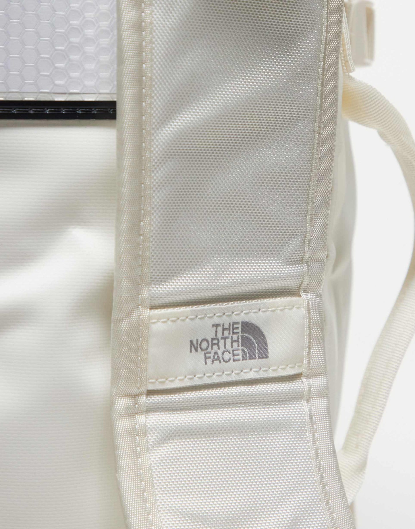 Base Camp Xs Duffel White Dune