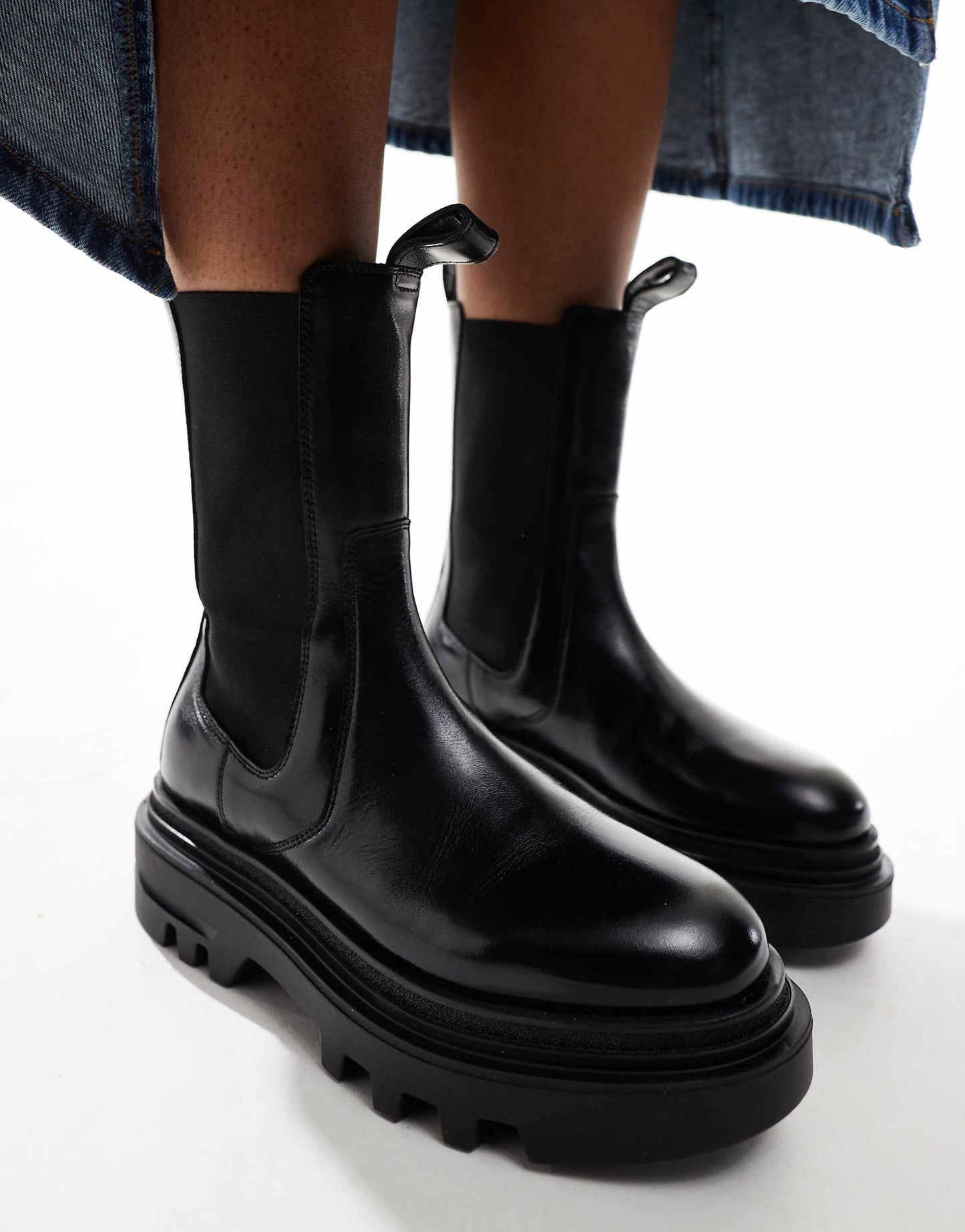 Alex Leather Chunky Chelsea Boots