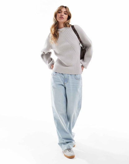 Knitted Structured Jumper With Volume Sleeve