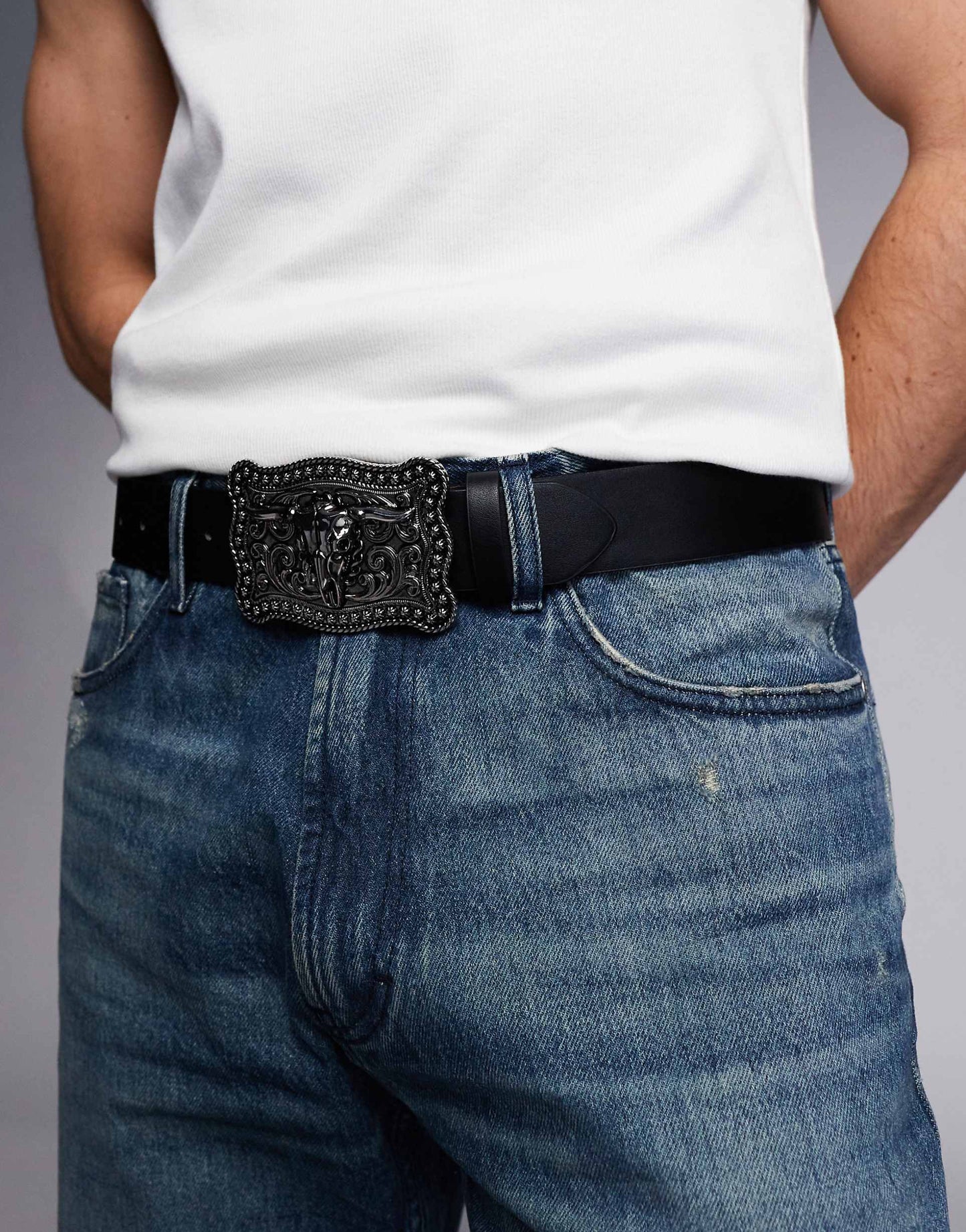 Faux Leather Belt With Silver Statement Western Buckle