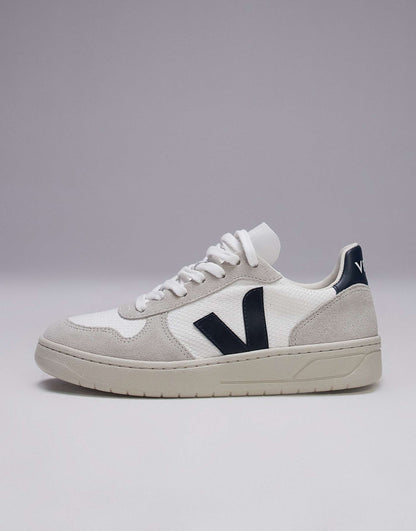 V-10 Suede Trainer