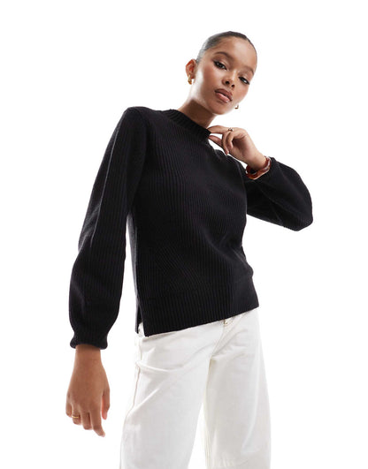 Femme Jumper With Oversized Sleeves