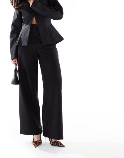 Tailored Relaxed Straight Leg Trousers