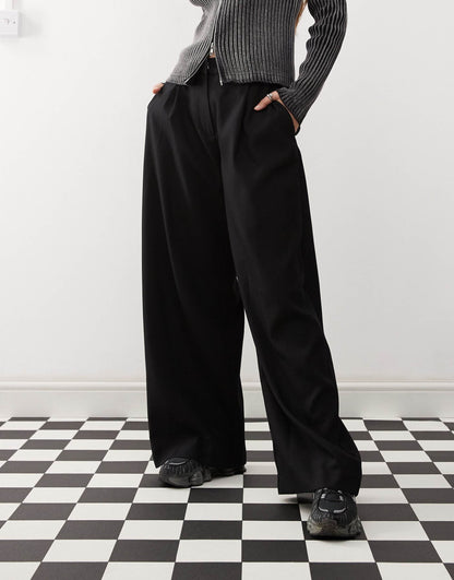 Dara Low Waist Wide Leg Trousers With Front Pleats