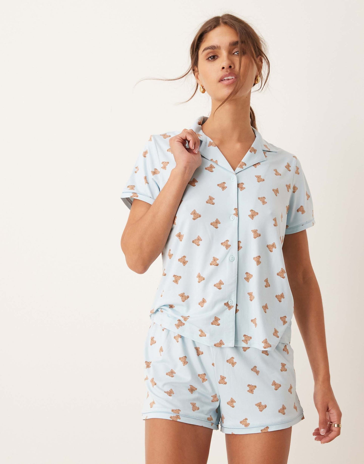 Short Sleeve Revere And Short Pyjama Set