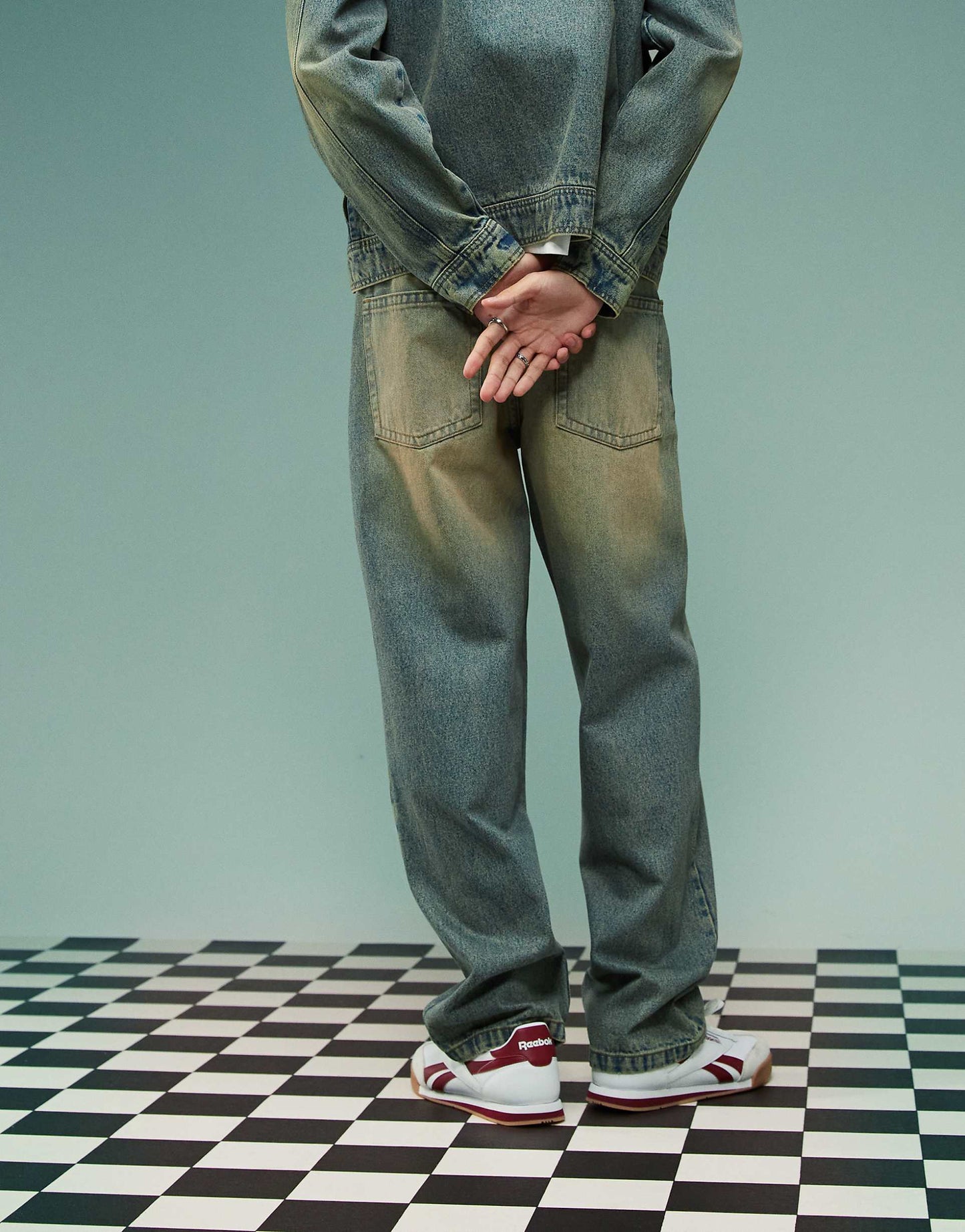 Baggy Jeans With Tint