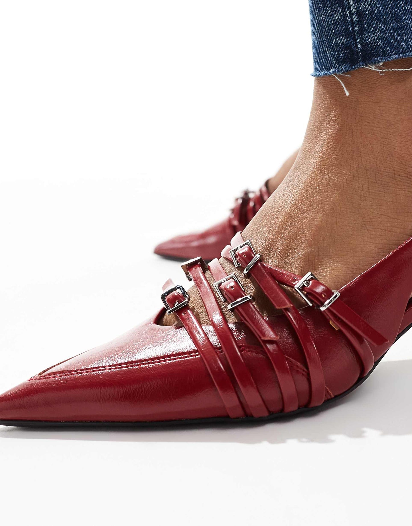 Kitten Slingback With Buckles