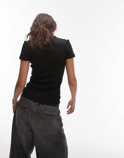 Fitted Logo T-Shirt