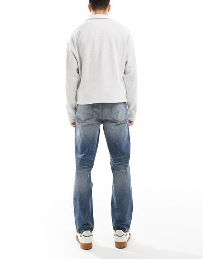 Straight Stretch Jeans