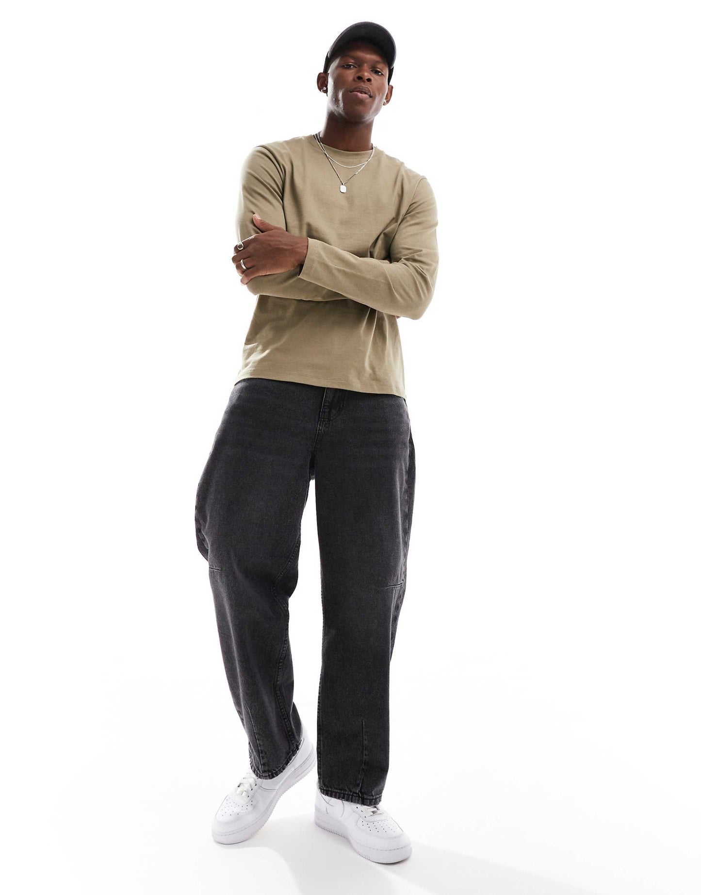 Essential Long Sleeve Crew Neck T-Shirt