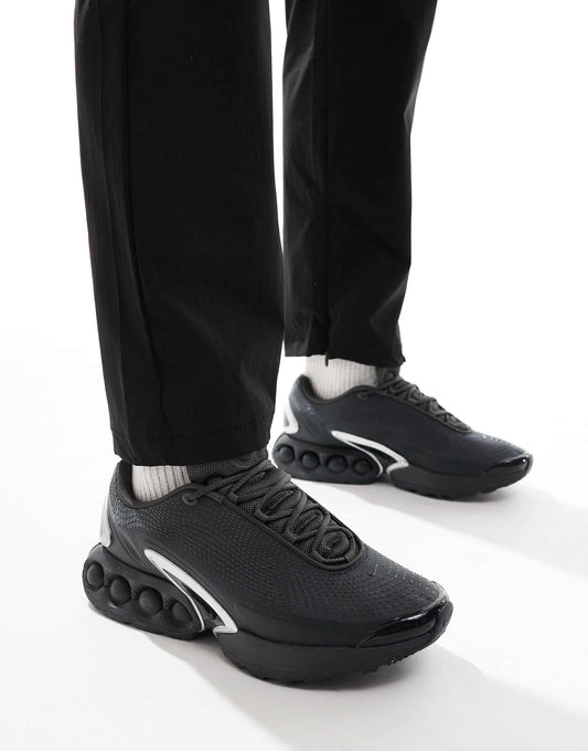 Air Max Dn  Trainers