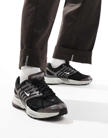 Pegasus 2005 Trainers