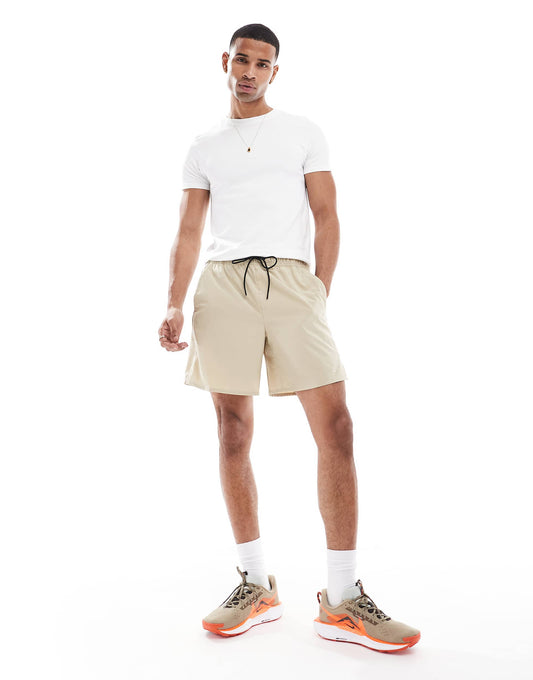 Training Totality Dri-Fit Woven 7Inch Shorts