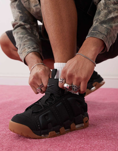 Air More Uptempo Low Trainer