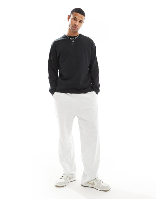 Premium Essentials Long Sleeve T-Shirt