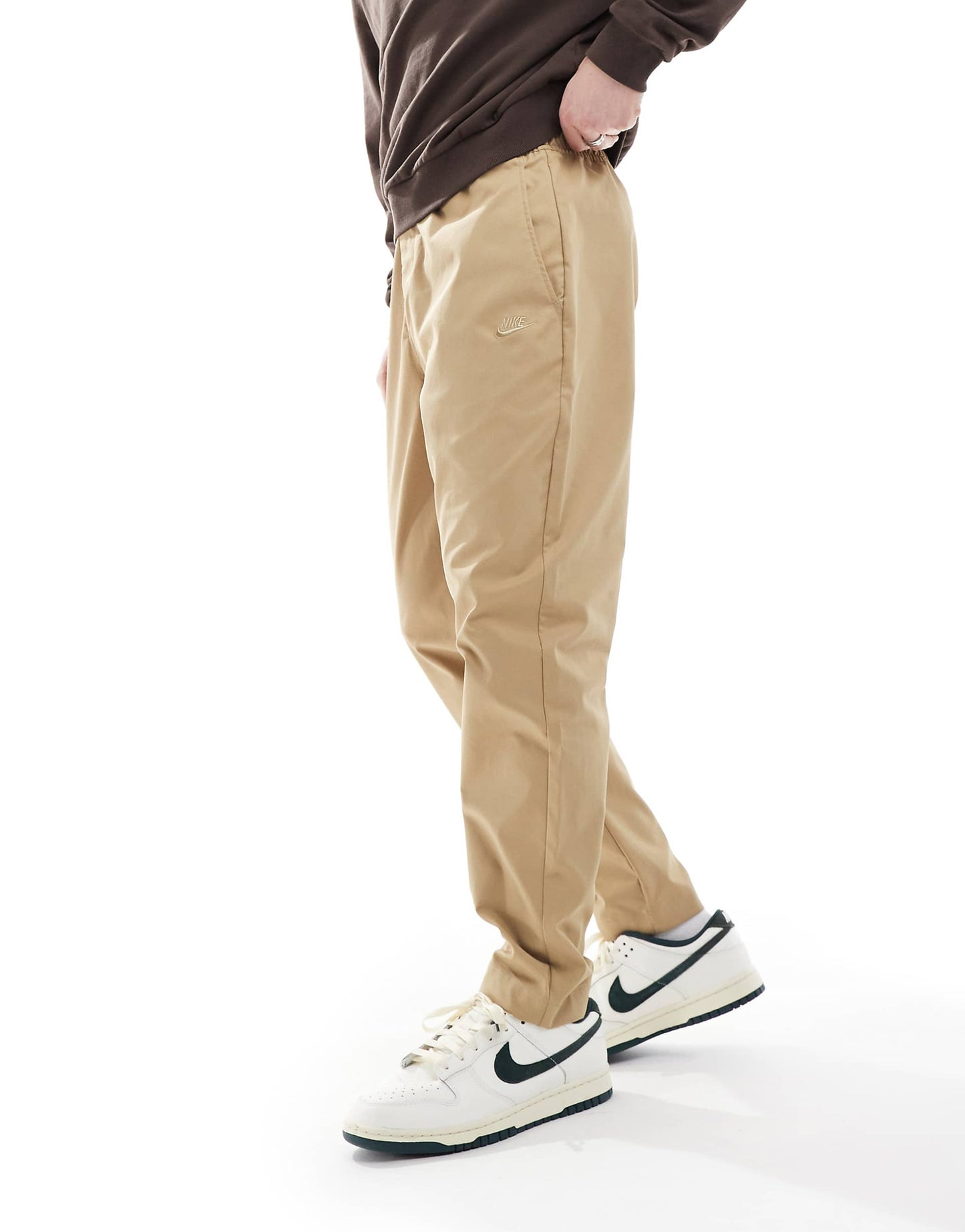 Club Woven Tapered Trouser