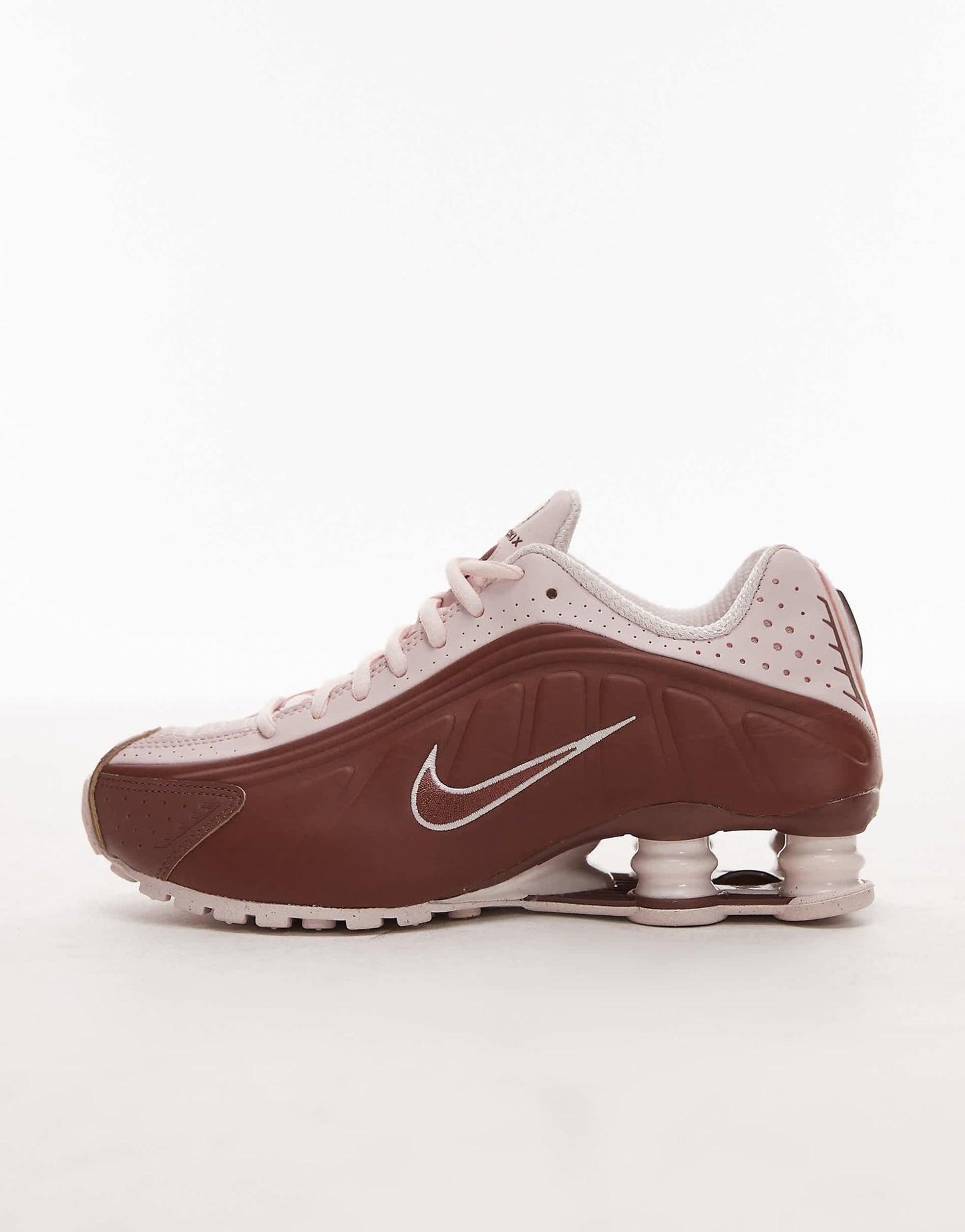 Shox R4 Trainers