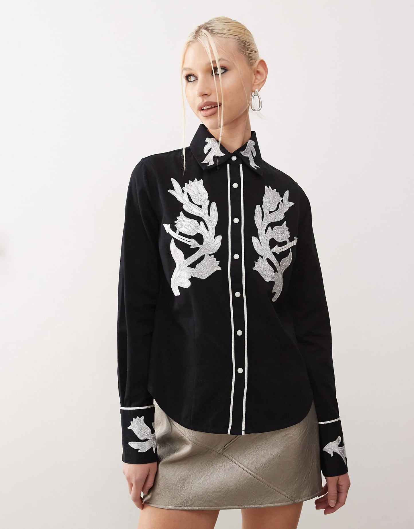 Fitted Shirt With Western Detail