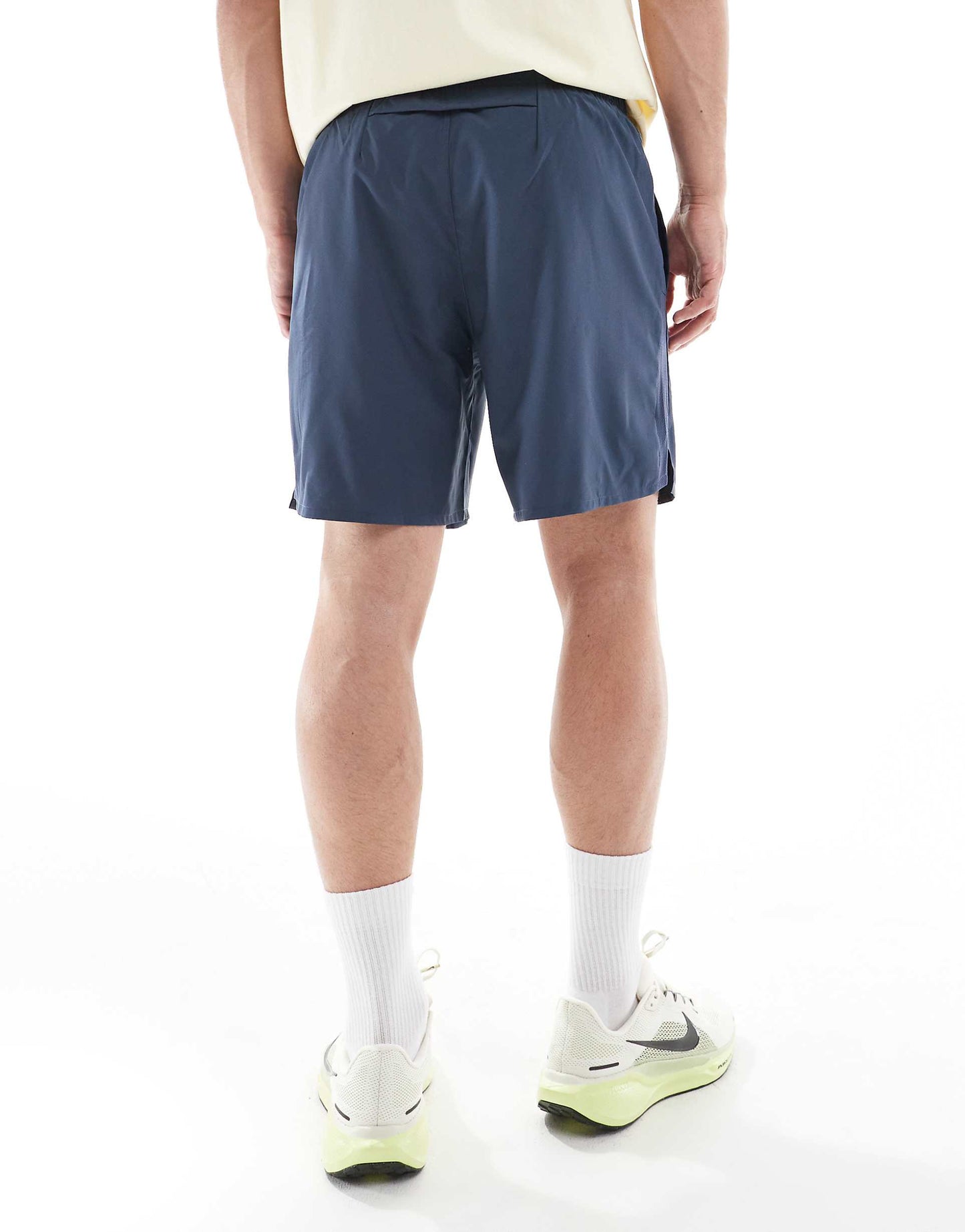 Running Challenger Dri-Fit 7 Inch Shorts