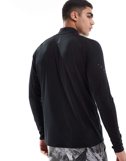 Running Stride Dri-Fit Half Zip Longsleeve Top