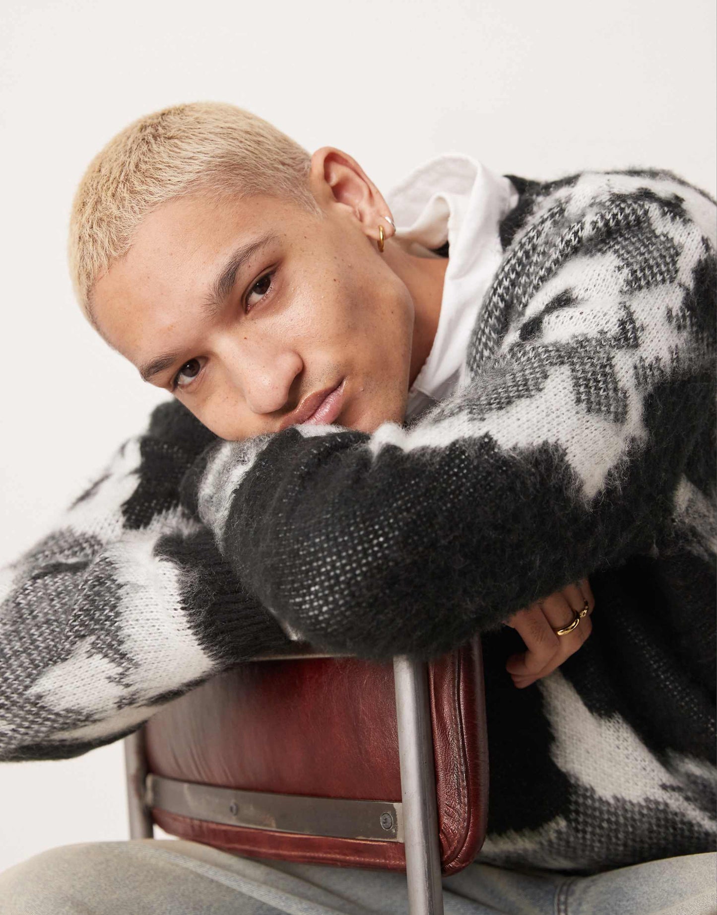 Relaxed Knitted Crew Neck Jumper