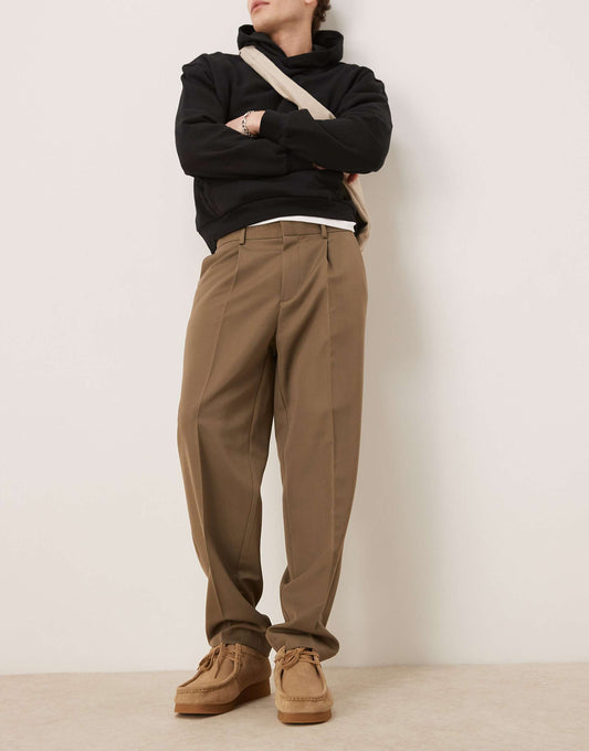 Smart Oversized Tapered Trousers With Front Pleat