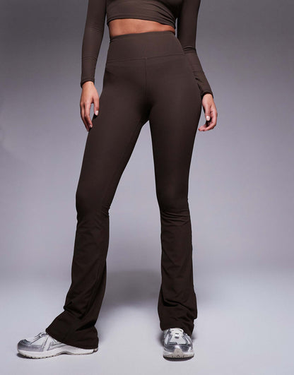 Tall Soft Touch Rib Slim Kick Yoga Legging