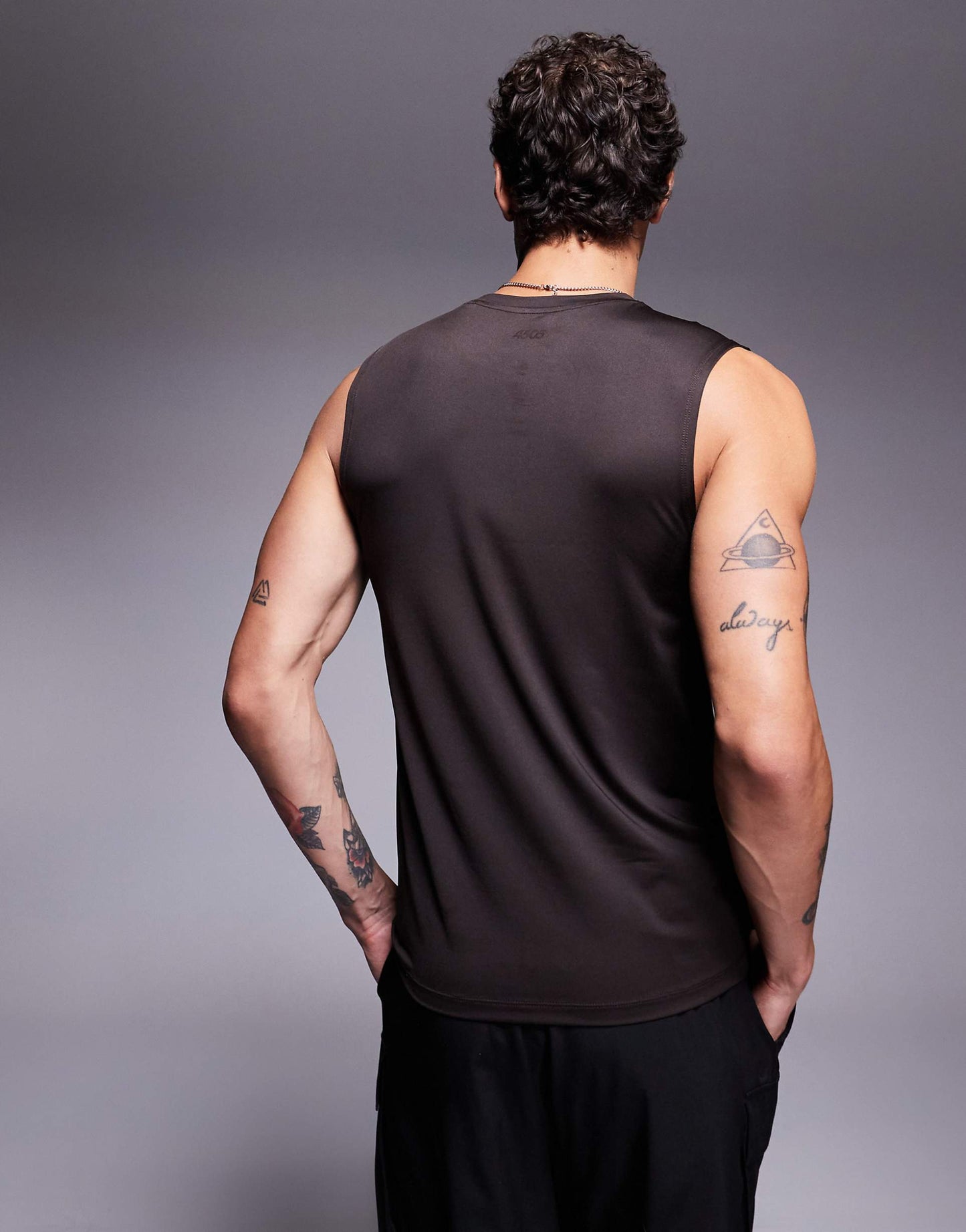 Icon Training Quick Dry Muscle Fit Tank