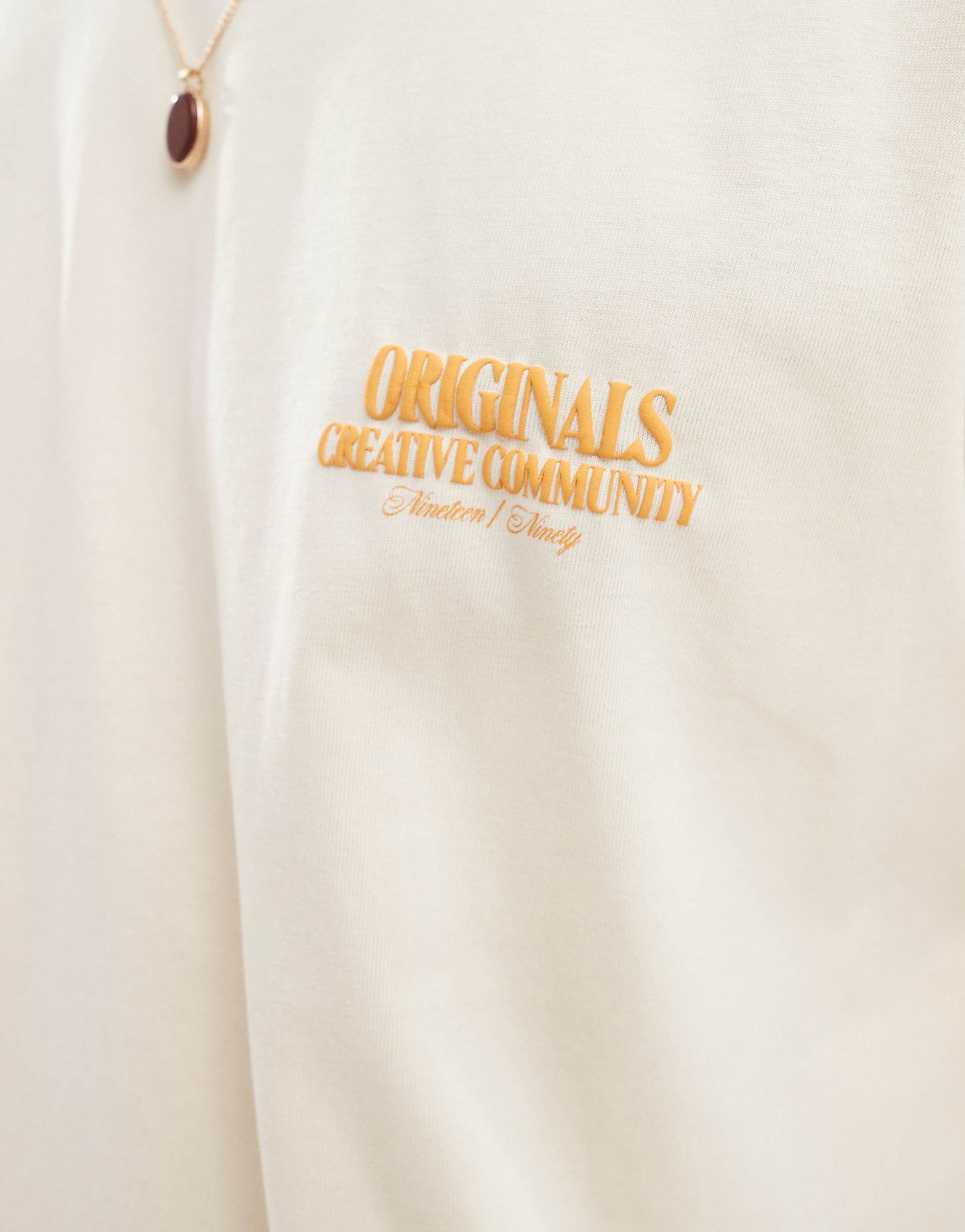 Oversized Textured Back Print T-Shirt
