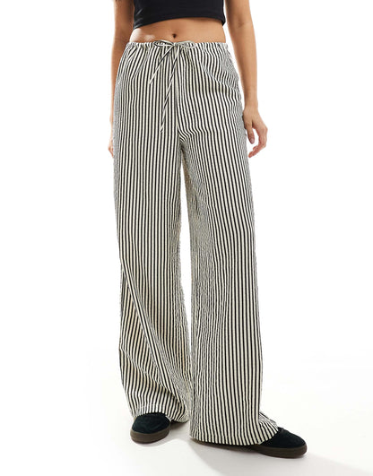 Wide Leg Trousers