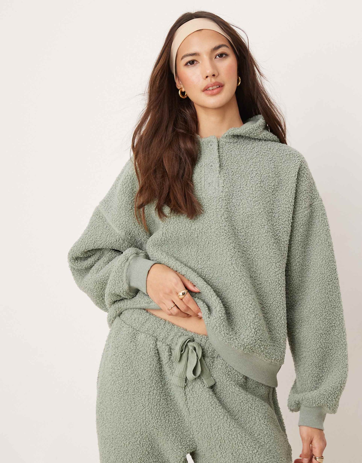 Lounge Borg Oversized Hoodie & Jogger Set