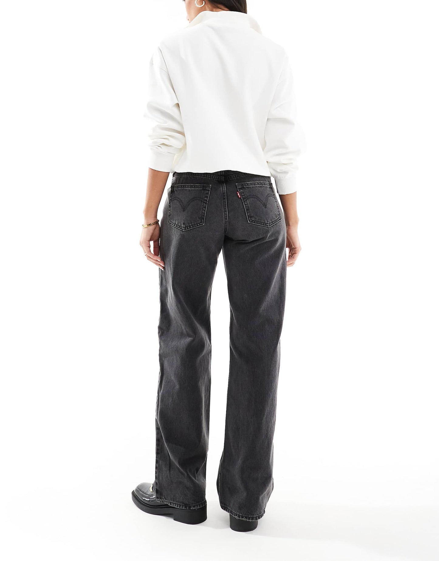 Loose Low Waisted Jeans
